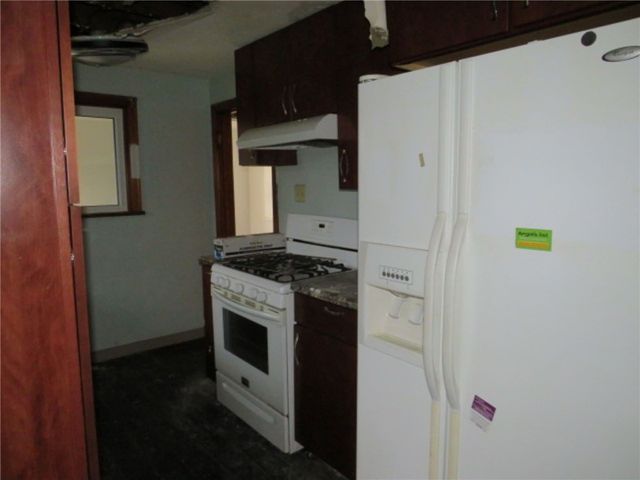 1878 Bakerstown Rd, Frazer, PA 15084