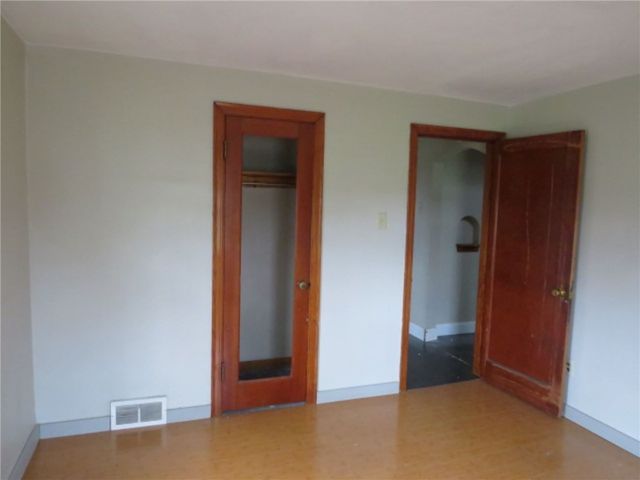 1878 Bakerstown Rd, Frazer, PA 15084