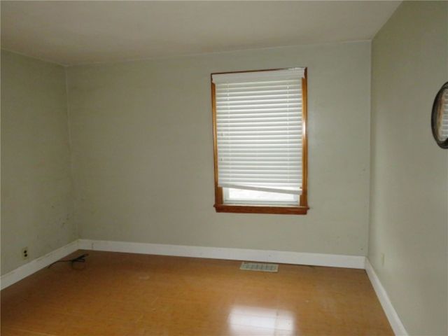 1878 Bakerstown Rd, Frazer, PA 15084