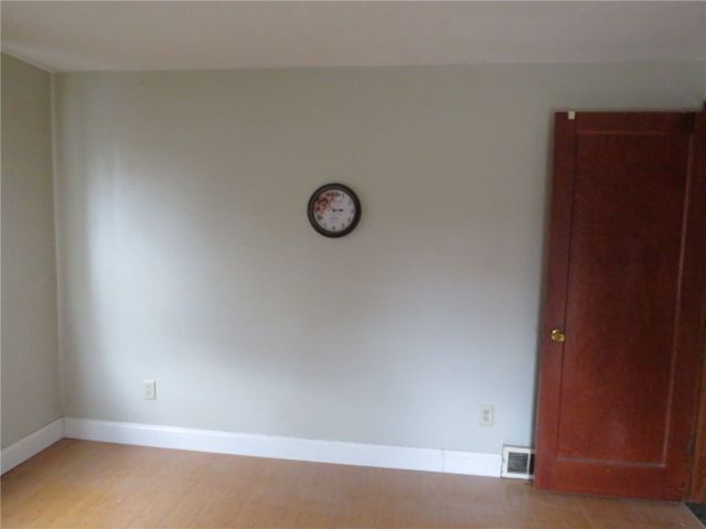 1878 Bakerstown Rd, Frazer, PA 15084