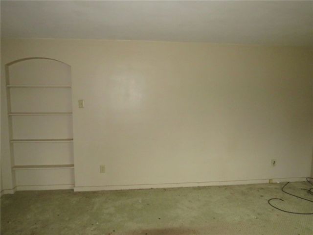 1878 Bakerstown Rd, Frazer, PA 15084