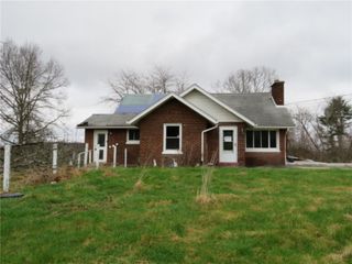 1878 Bakerstown Rd, Frazer, PA 15084