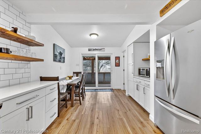 7079 Felix Drive, Independence Charter Township, MI 48346