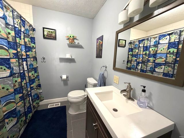 900 W SUPERIOR Street, Kokomo, IN 46901