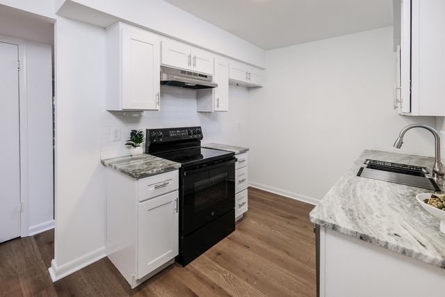 14 Briargate Place, Greenville, SC 29615