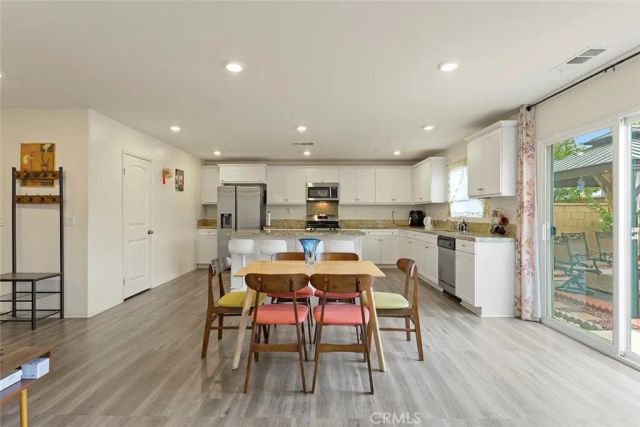 7568 Sleepy Creek, Fontana, CA 92336