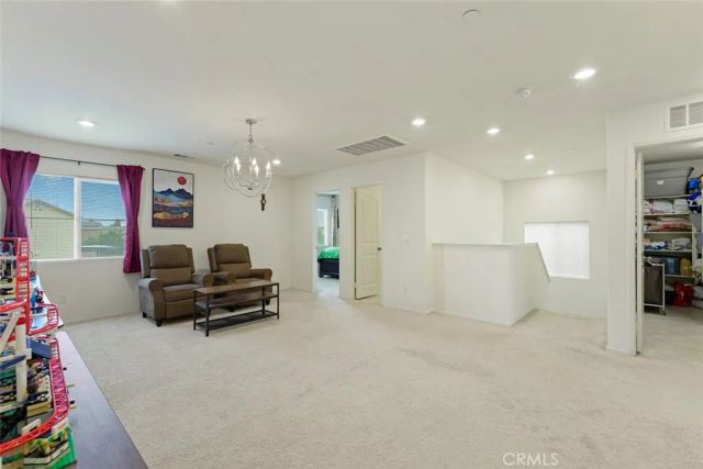 7568 Sleepy Creek, Fontana, CA 92336