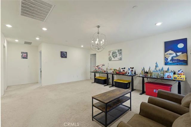 7568 Sleepy Creek, Fontana, CA 92336