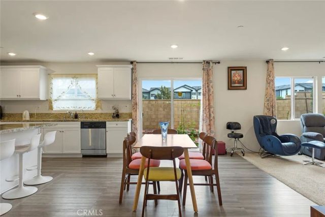 7568 Sleepy Creek, Fontana, CA 92336