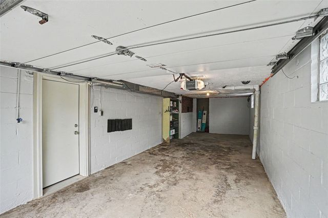 116 Dogwood Dr, Penn Hills, PA 15235