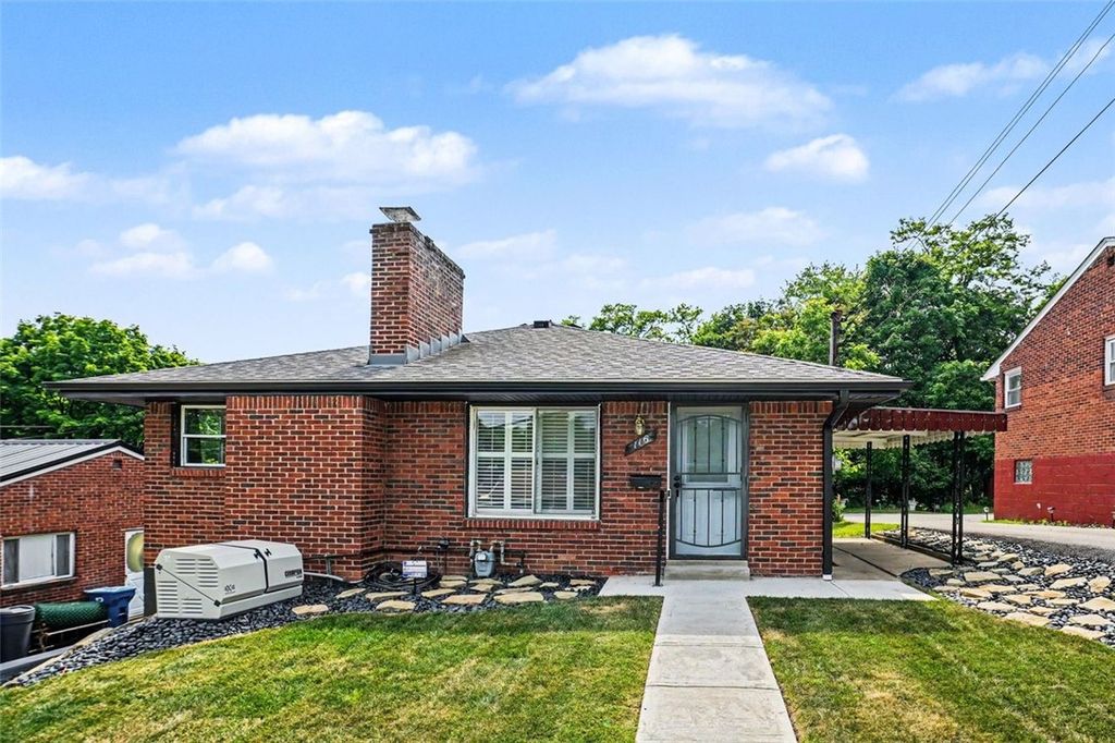 116 Dogwood Dr, Penn Hills, PA 15235