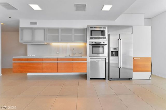 3722 Las Vegas Boulevard 1206, Las Vegas, NV 89158