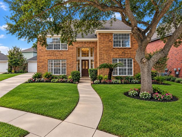 2108 Cherry Hills Drive, League City, TX 77573