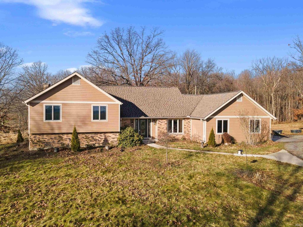 3302 County Road 41, Waterloo, IN 46793