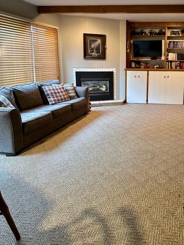 1000 W Birch Avenue, Olivia, MN 56277