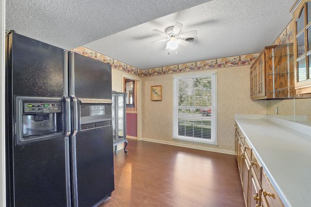 132 Clearlake Dr, E, Nashville, TN 37217