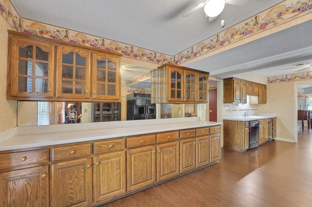 132 Clearlake Dr, E, Nashville, TN 37217