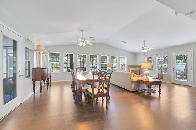 132 Clearlake Dr, E, Nashville, TN 37217