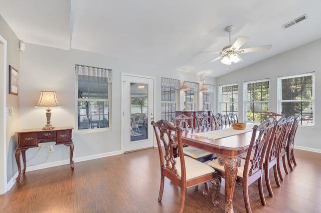 132 Clearlake Dr, E, Nashville, TN 37217