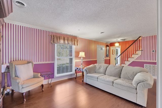 132 Clearlake Dr, E, Nashville, TN 37217