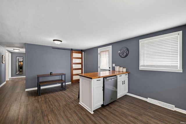 2207 I Street, Bedford, IN 47421
