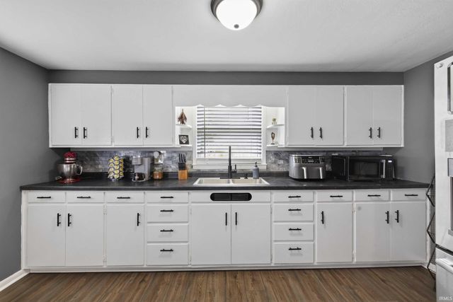 2207 I Street, Bedford, IN 47421