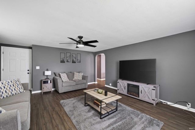 2207 I Street, Bedford, IN 47421