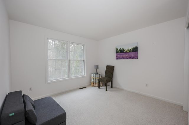 7 Mulberry Lane, Amherst, NH 03031