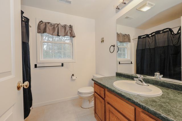 7 Mulberry Lane, Amherst, NH 03031