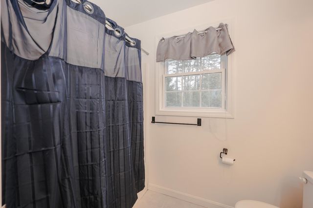 7 Mulberry Lane, Amherst, NH 03031