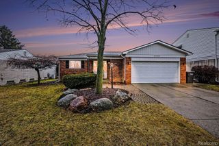 31429 Edgeworth Drive, Madison Heights, MI 48071