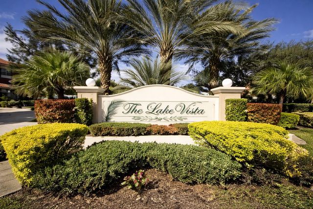 7804 LAKE VISTA COURT 404, Lakewood Ranch, FL 34202
