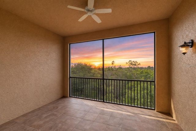 7804 LAKE VISTA COURT 404, Lakewood Ranch, FL 34202