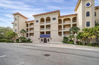 7804 LAKE VISTA COURT 404, Lakewood Ranch, FL 34202