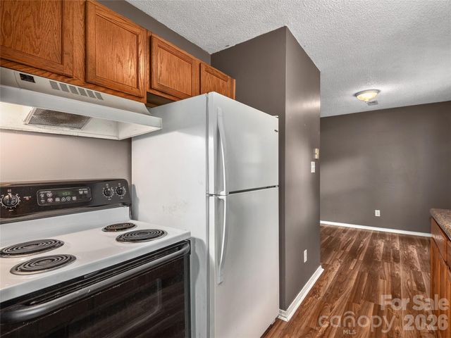 321 Virginia Avenue, Asheville, NC 28806