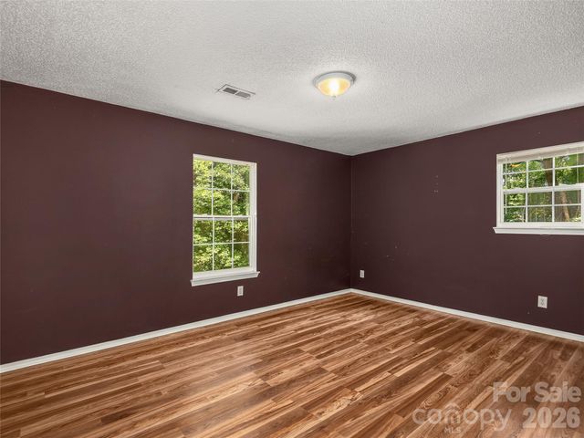 321 Virginia Avenue, Asheville, NC 28806