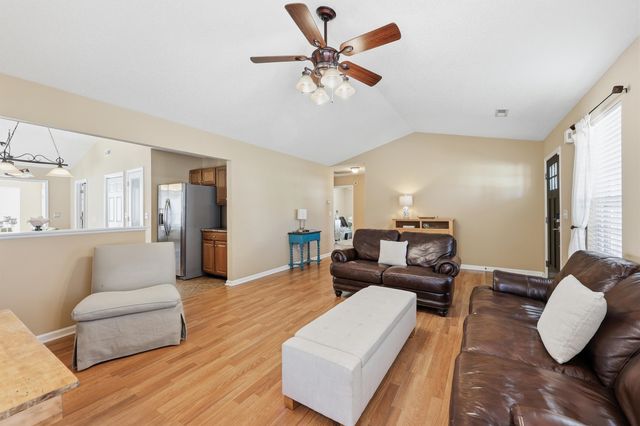 117 Edwards Ln., Longs, SC 29568