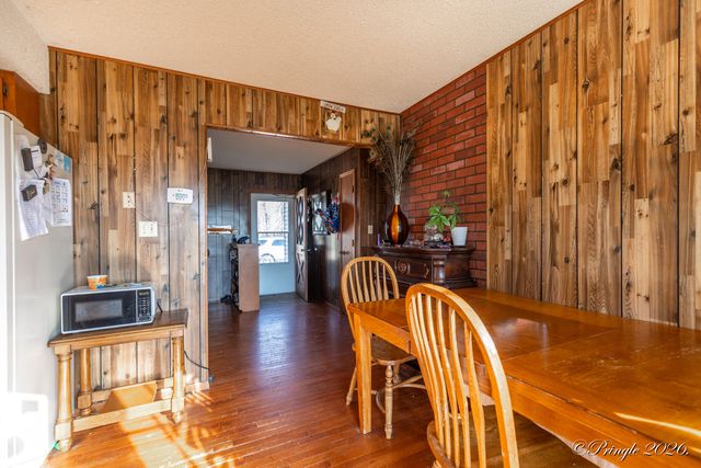 964 County Road 6980, Pottersville, MO 65790