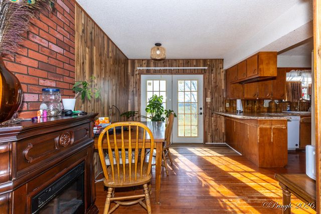 964 County Road 6980, Pottersville, MO 65790