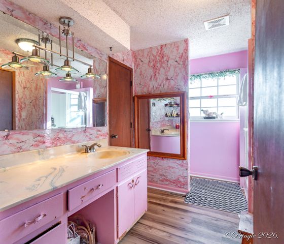 964 County Road 6980, Pottersville, MO 65790