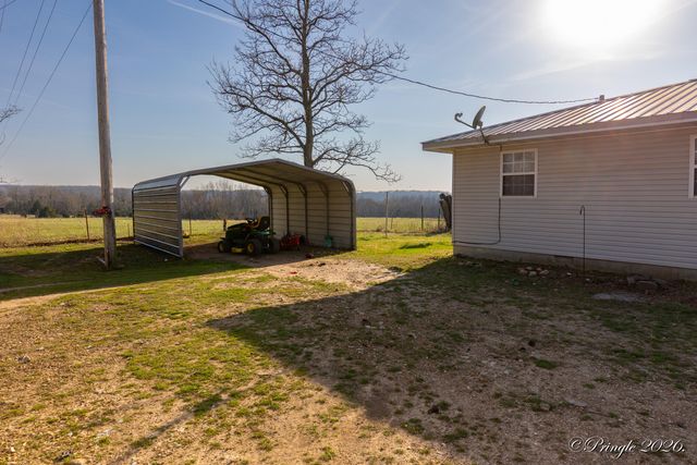 964 County Road 6980, Pottersville, MO 65790