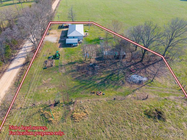 964 County Road 6980, Pottersville, MO 65790