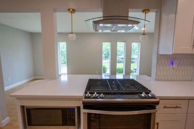 1256 Golden Trophy Drive, Dallas, TX 75232
