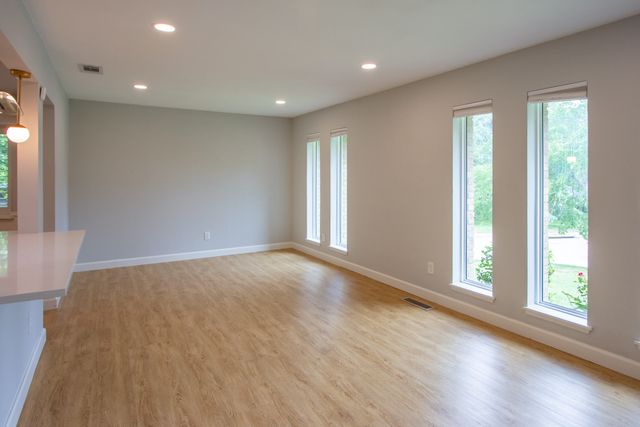 1256 Golden Trophy Drive, Dallas, TX 75232