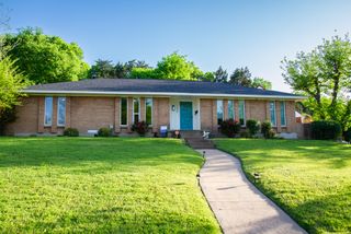 1256 Golden Trophy Drive, Dallas, TX 75232