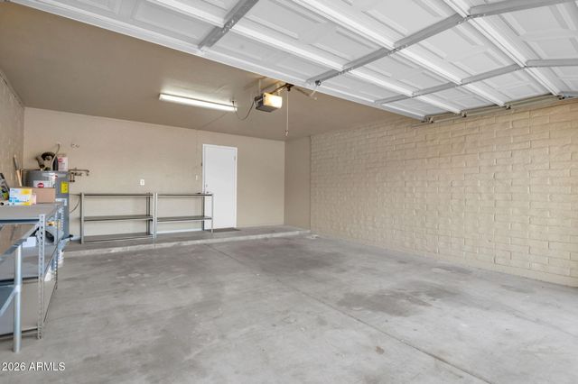 7520 S FOREST Avenue, Tempe, AZ 85283