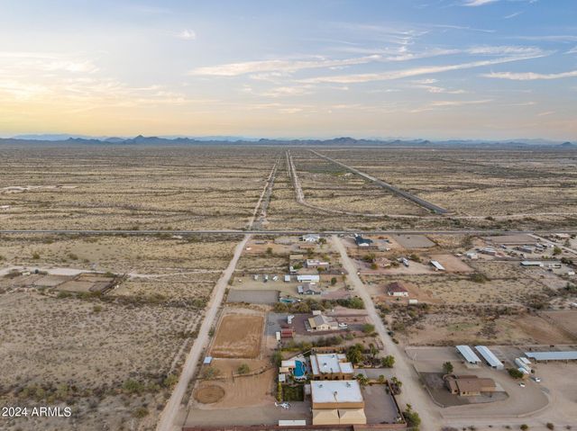 21234 W Caravaggio Lane, Wittmann, AZ 85361