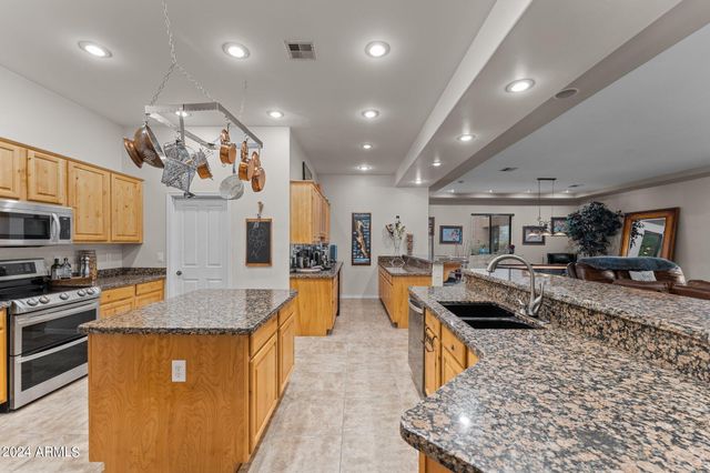 21234 W Caravaggio Lane, Wittmann, AZ 85361