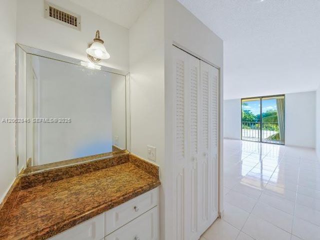 7921 Byron Avenue 404, Miami Beach, FL 33141