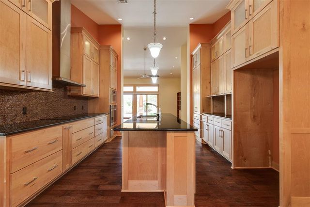 4606 Pikeys Trail, Tuttle, OK 73089